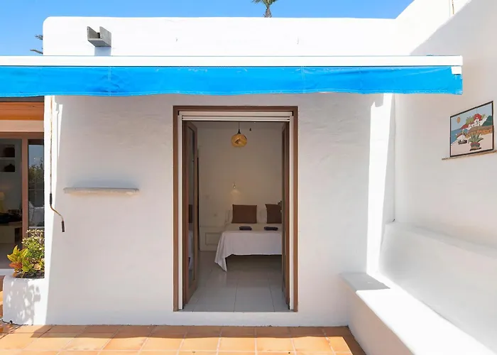 Puerto Chico 5 아파트 *